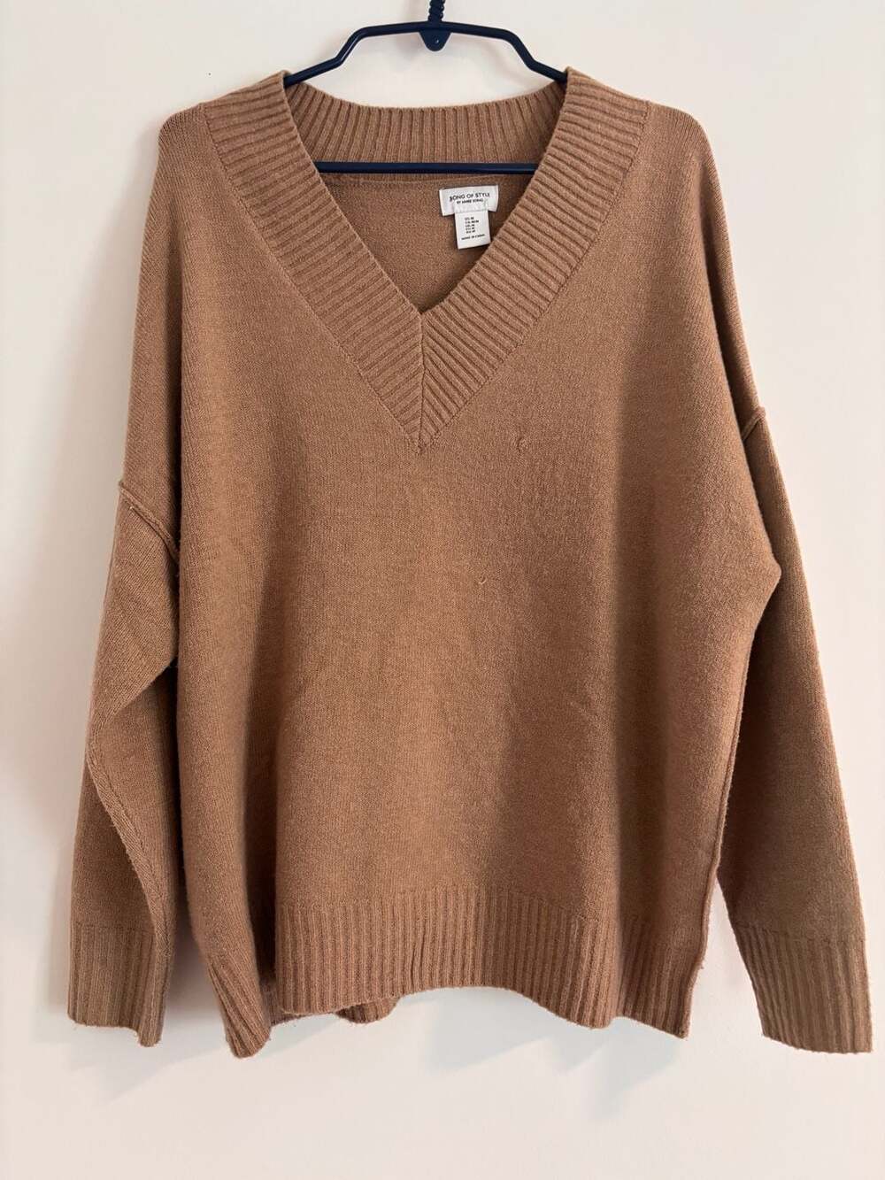 Song of Style by Aimee Song Brown Oversized V-Neck Knit Sweater Medium